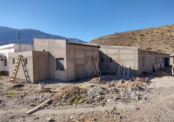 Continúan las obras en el hospital de La Poma