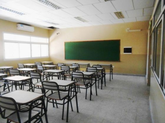 Plan de obras para construir 49 aulas en establecimientos educativos