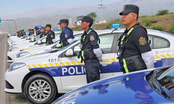 El Gobierno entregará móviles a la Policía de Salta