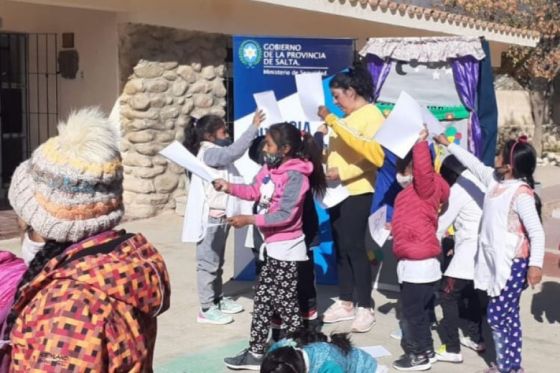 Estudiantes de Cachi aprendieron sobre los perjuicios que causan las drogas