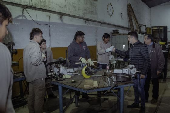 En el municipio de Güemes dio inicio el curso de electricista industrial