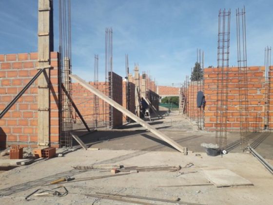 Inició la construcción del nuevo edificio para el colegio San Francisco Solano de El Galpón