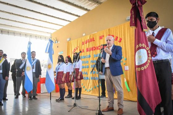 Jóvenes de comunidad La Bendición estudiarán en modernas instalaciones educativas