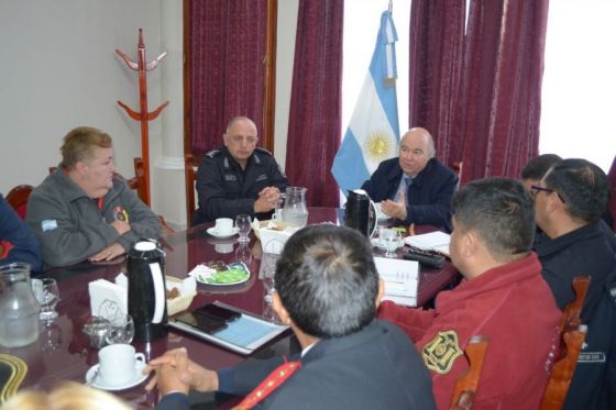 Seguridad conformará una mesa de trabajo mensual con Bomberos Voluntarios