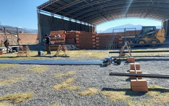 Obras en el polideportivo de Payogasta