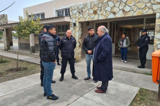 Supervisaron el avance de obra donde funcionará el destacamento policial El Mollar