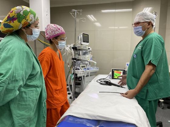 El hospital Materno Infantil adquirió un gastroscopio portátil con fondos Sumar