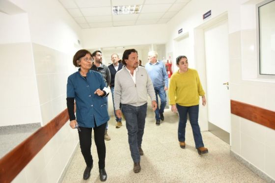 Sáenz supervisó en Tartagal el avance de obras del hospital Perón y del nuevo acueducto