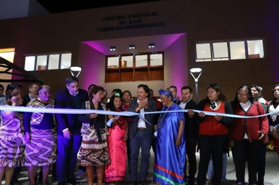 El gobernador Sáenz inauguró en Tartagal el Centro Cultural de los Pueblos Originarios