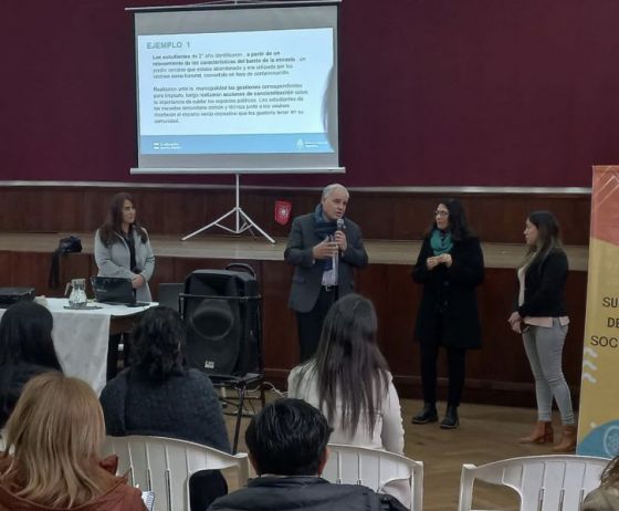 Implementarán proyectos socio-comunitarios para fortalecer las trayectorias educativas en secundaria