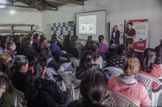 Programa Constructoras: Más de 80 mujeres se capacitan en instalaciones eléctricas  