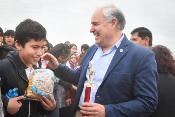 Más de 200 alumnos de Orán participan en un encuentro deportivo interinstitucional