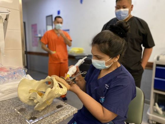 Profesionales de la salud se capacitaron en Aspiración Manual Endouterina en el Materno Infantil