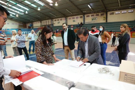 Abrazar Argentina benefició a familias de los municipios del Sur y la Puna