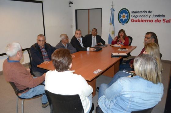 Reunión informativa con el sector pasivo de las Fuerzas de Seguridad de la Provincia