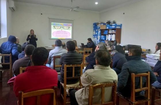 Sensibilizaron sobre violencia laboral por razones de género a directivos de Vialidad de la Provincia