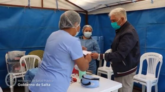 Se aplicarán vacunas contra COVID-19 y antigripales en la ciudad de Salta