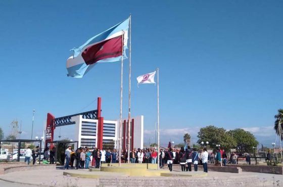 Los Parques Urbanos recibieron la Bandera de la Paz