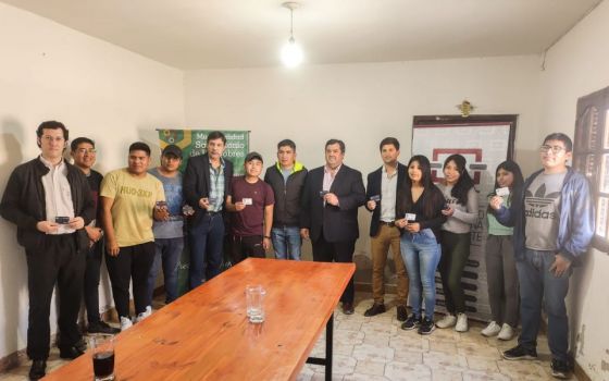 La AMT entregó a 180 alumnos de San Antonio de los Cobres  la tarjeta provincial de estudiante