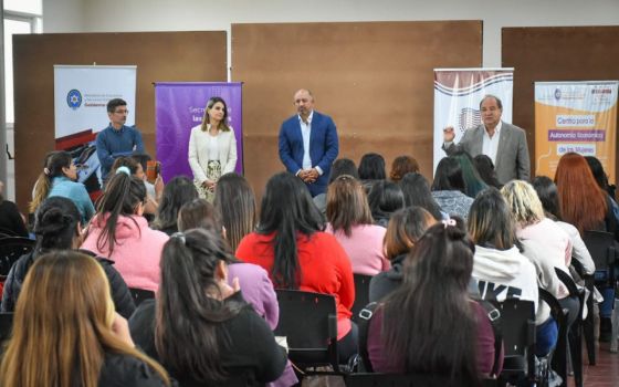 Programadoras: Más de 500 mujeres y diversidades iniciarán su formación en tecnología