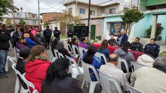 Junto a vecinos de barrio Lamadrid se trabaja en el fortalecimiento de la seguridad ciudadana