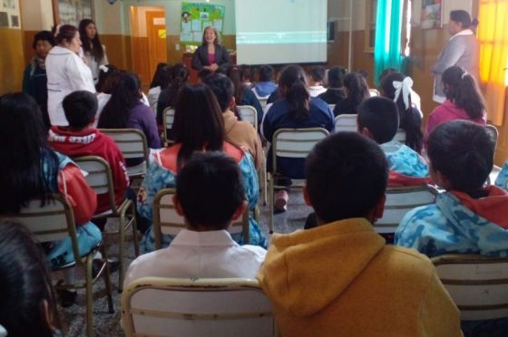 Más de 120 alumnos del Valle de Lerma aprendieron sobre bullying y ciberbullying