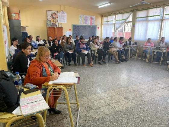 Destacan la ESI como promotora de los derechos de niñas y niños en Rosario de la Frontera