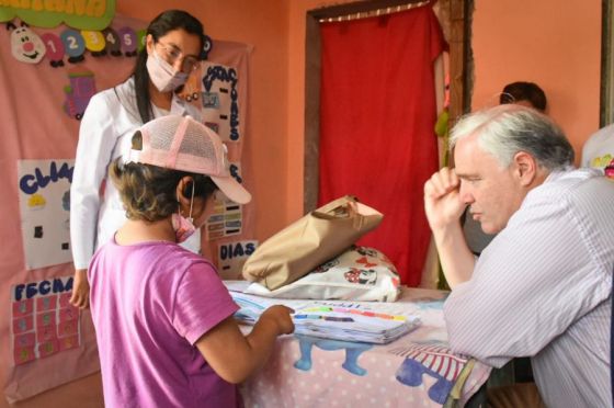 Destacan la modalidad educativa domiciliaria de Metán