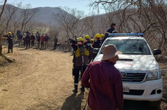 Intenso trabajo de Provincia y Nación en el cerro 20 de Febrero