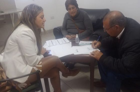 Familias de distintos municipios recibieron el título de propiedad de sus viviendas