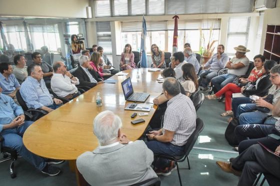 Heladas en los Valles Calchaquíes: la Comisión de Emergencia Agropecuaria analizó la situación