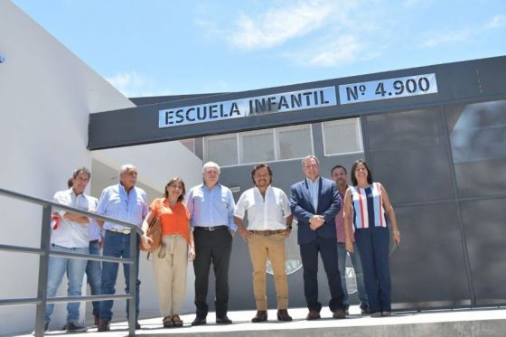 San Lorenzo: Sáenz recorrió el flamante edificio de la Escuela Infantil N°4900