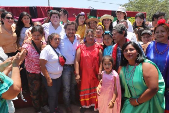 Pichanal: Sáenz lanzó la primera experiencia de barrios populares con comunidades originarias