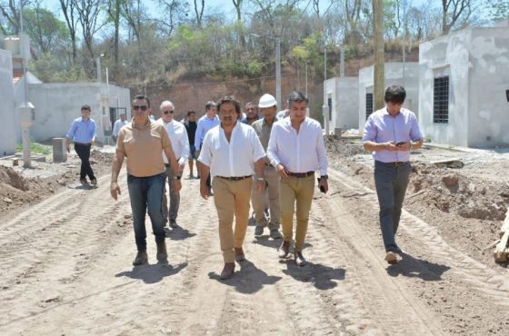 Construyendo la Salta del futuro: el Gobernador recorrió obras en Metán