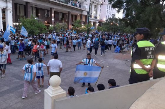 La Policía brindó seguridad a más de 100 mil personas que participaron de los festejos por la Selección Argentina