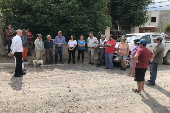 Vecinos del barrio Mariano Moreno de San Lorenzo podrán postularse al programa “Conectate Agua y Cloaca”