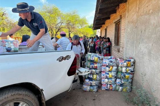 En Rivadavia Banda Norte entregaron módulos alimentarios y realizaron diversos controles a niños y niñas