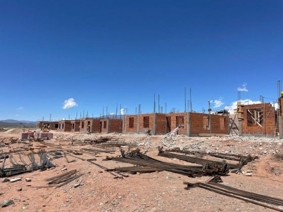 El IPV avanza en la construcción de 26 viviendas en Cachi