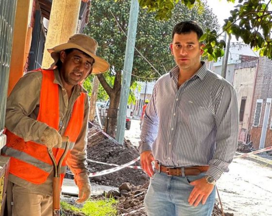 Se verificó el avance de la obra de recambio de cañerías en barrio Campo Caseros