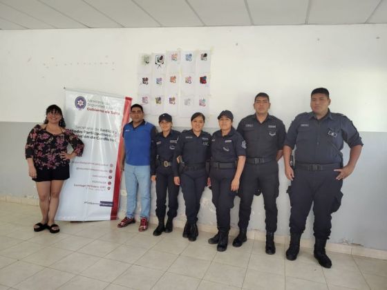 Gestión de conflictos: Policías de Valles Calchaquíes recibieron una capacitación