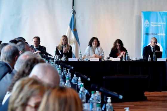 El ministro Mangione participa en una reunión de CoFeSa en Buenos Aires