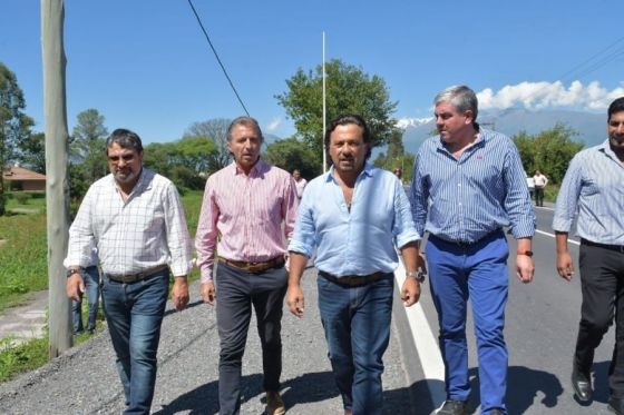 En marzo terminarán las obras en la RP23: El Gobernador verificó el avance