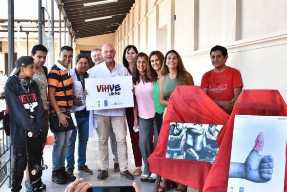 La muestra itinerante VIHVE LIBRE propone movilizar compromisos por los derechos a la salud