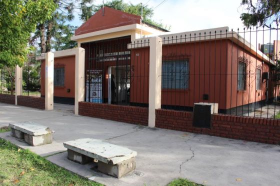 Atención reducida por refacciones en el centro de salud de Villa Chartas