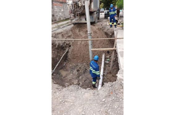 Aguas del Norte ejecutó obras de mejoramiento en la red cloacal de barrio San Ignacio