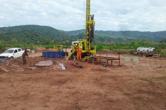 Avanza la perforación de una nueva fuente de abastecimiento en el departamento San Martín