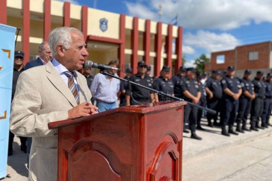 Con un nuevo móvil policial se refuerza el servicio de seguridad en zona sureste de la ciudad