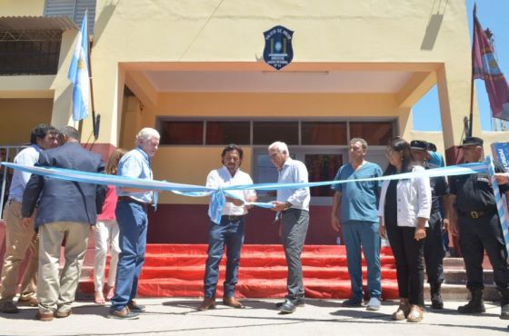 El gobernador Sáenz inauguró la Unidad Regional 14 de la Policía en Embarcación, la octava de su gestión