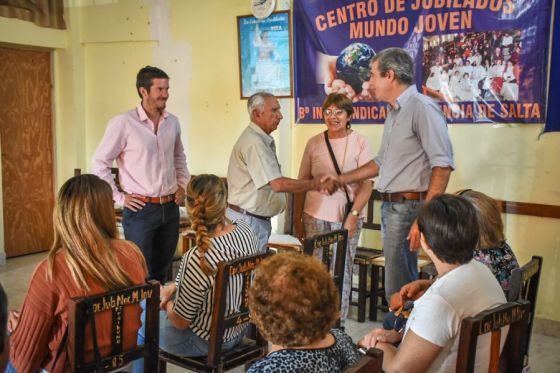 Se realizó un nuevo taller de ciberseguridad en el Centro de Jubilados de barrio Intersindical