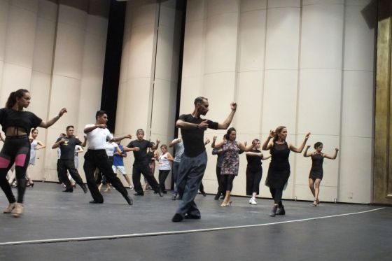 El tango vive en el Teatro Provincial